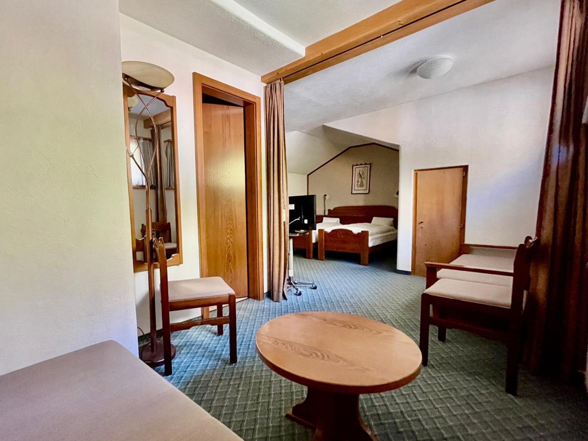 Hotel Chesa Grischa Sils Baselgia Buitenkant foto