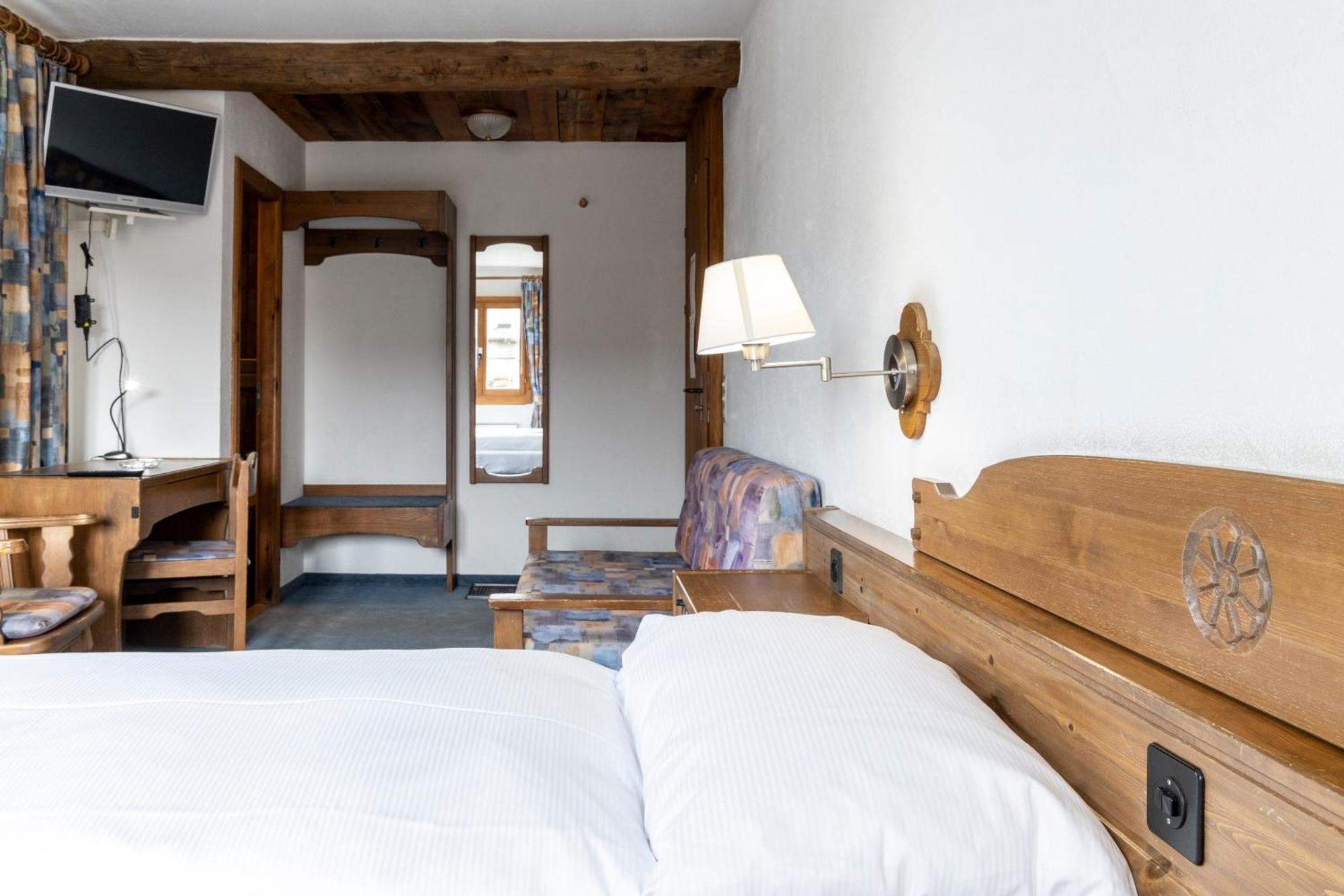 Hotel Chesa Grischa Sils Baselgia Buitenkant foto