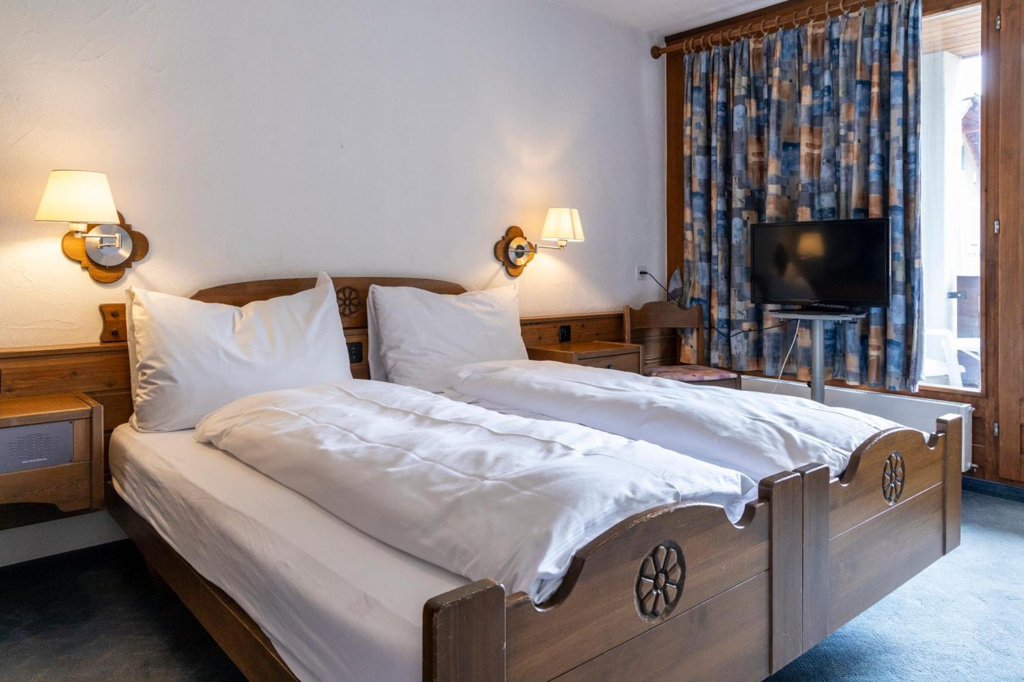 Hotel Chesa Grischa Sils Baselgia Buitenkant foto