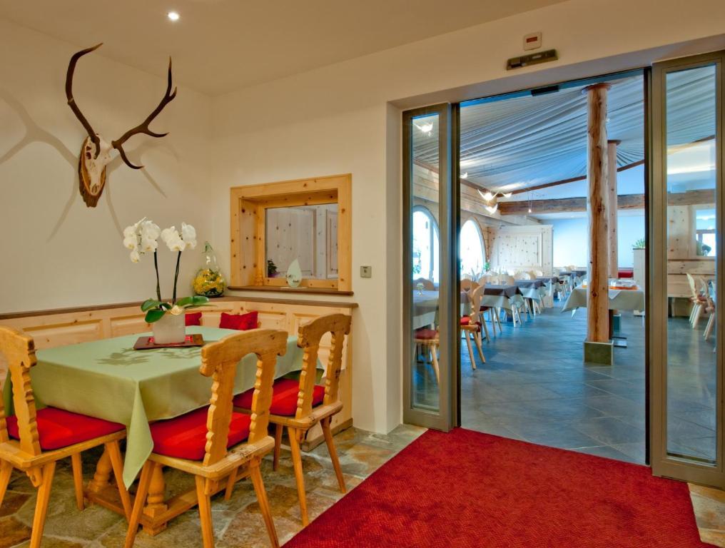 Hotel Chesa Grischa Sils Baselgia Buitenkant foto