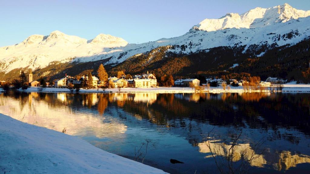 Hotel Chesa Grischa Sils Baselgia Buitenkant foto